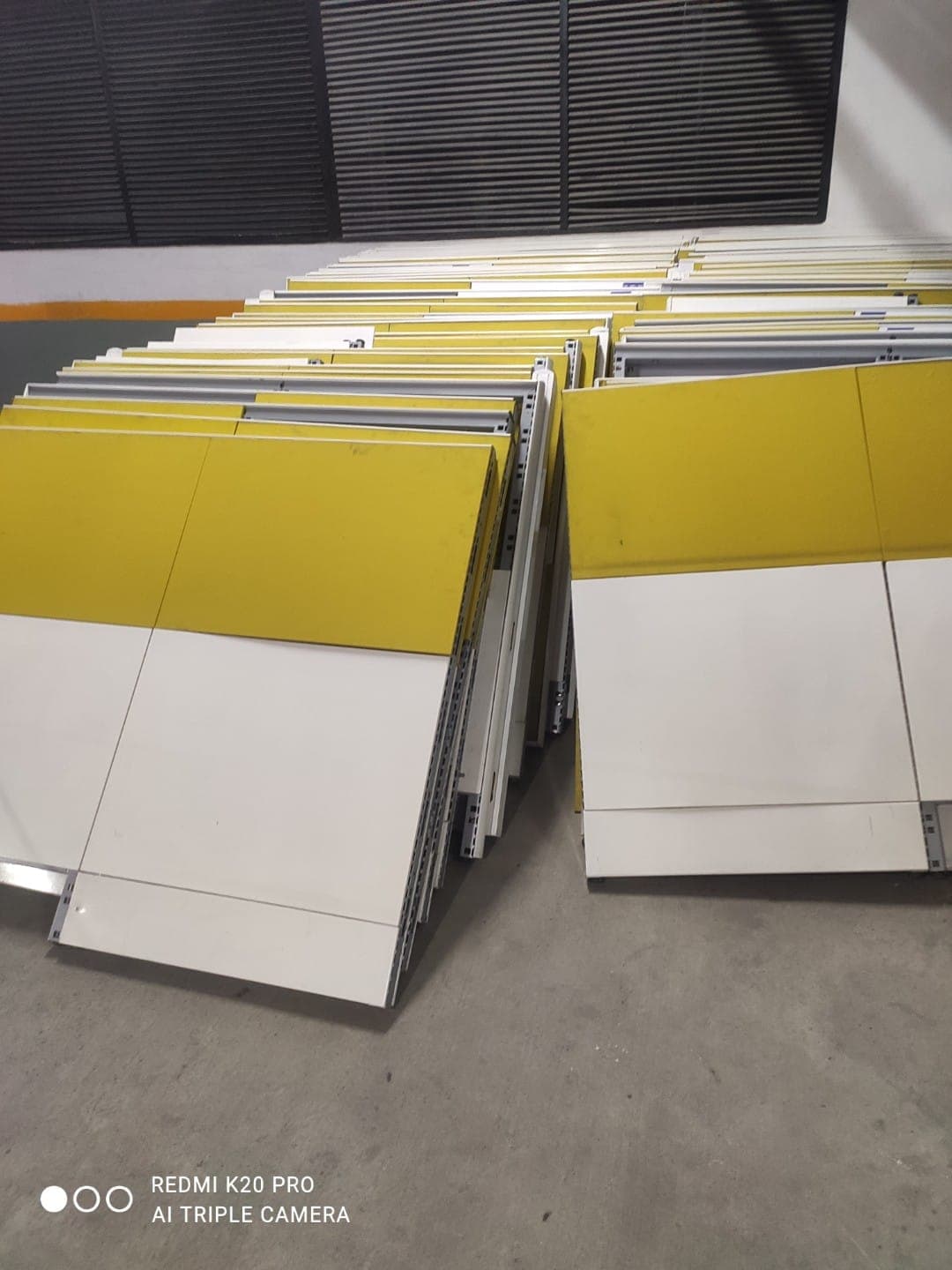 Aarohan Enterprises - Aluminium Extrusion & Profile Baling: Architectural window frames and architectural alloy scrap bundled for reprocessing. (Photo 173)